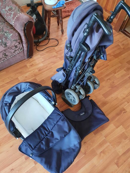 Коляска чико 2 в 1 Chicco