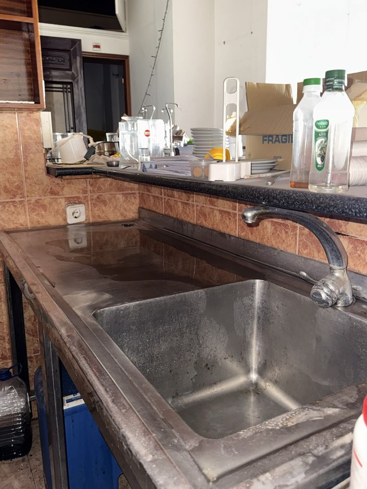 Pia de Aço Inoxidável – ideal para Restaurante ou bar