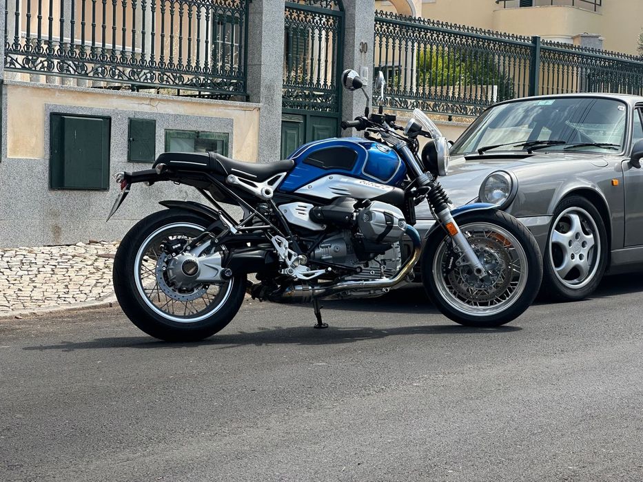 BMW R nineT