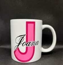 caneca com personalização incluída