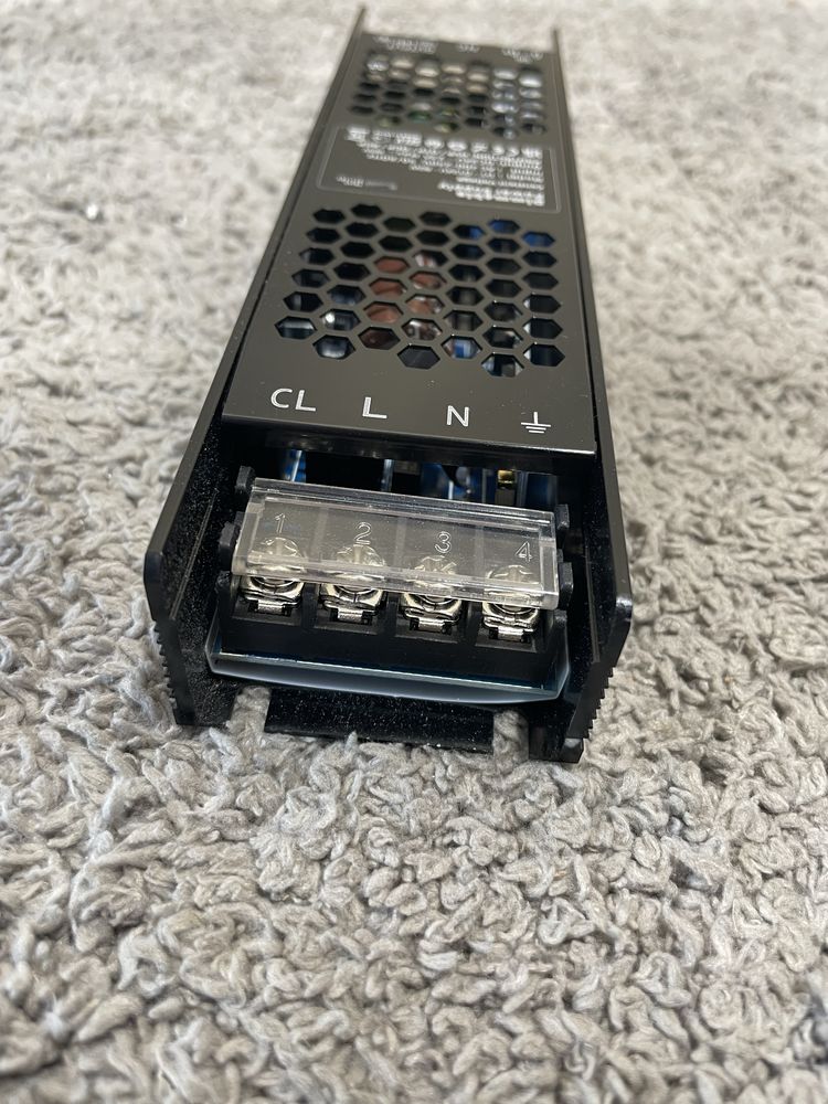 REYLAX Sterownik LED transformator LED 24V 60W (18)