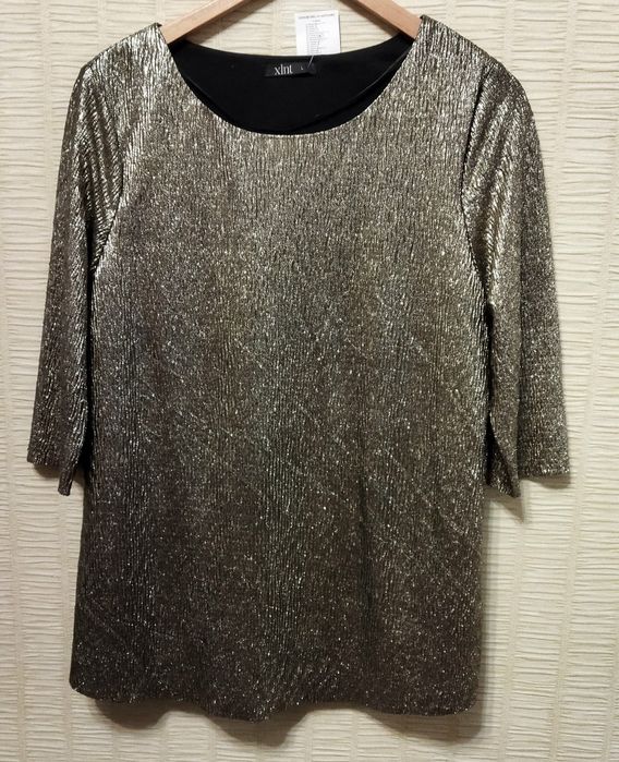 Нарядна золотиста блуза блузка на корпоратив