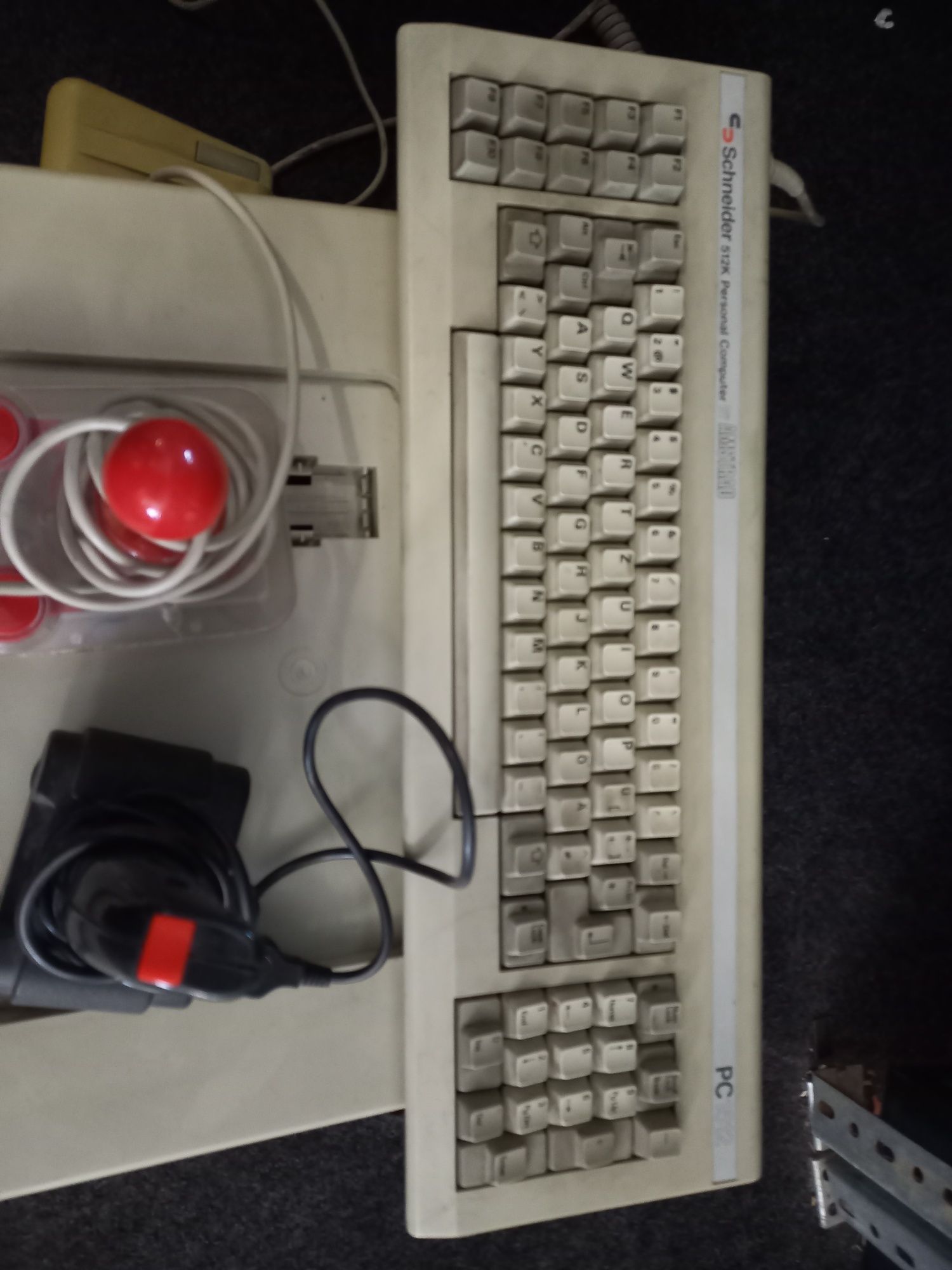 Commodore 64   atari 1040st