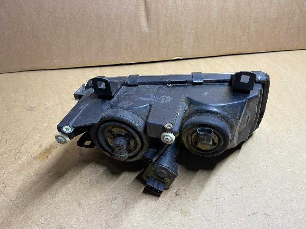 Lampa przednia Lewa BMW 3er E36 Compact