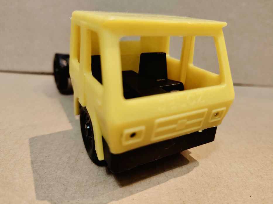 Jelcz samochód zabawka z lat PRLu, straż pożarna