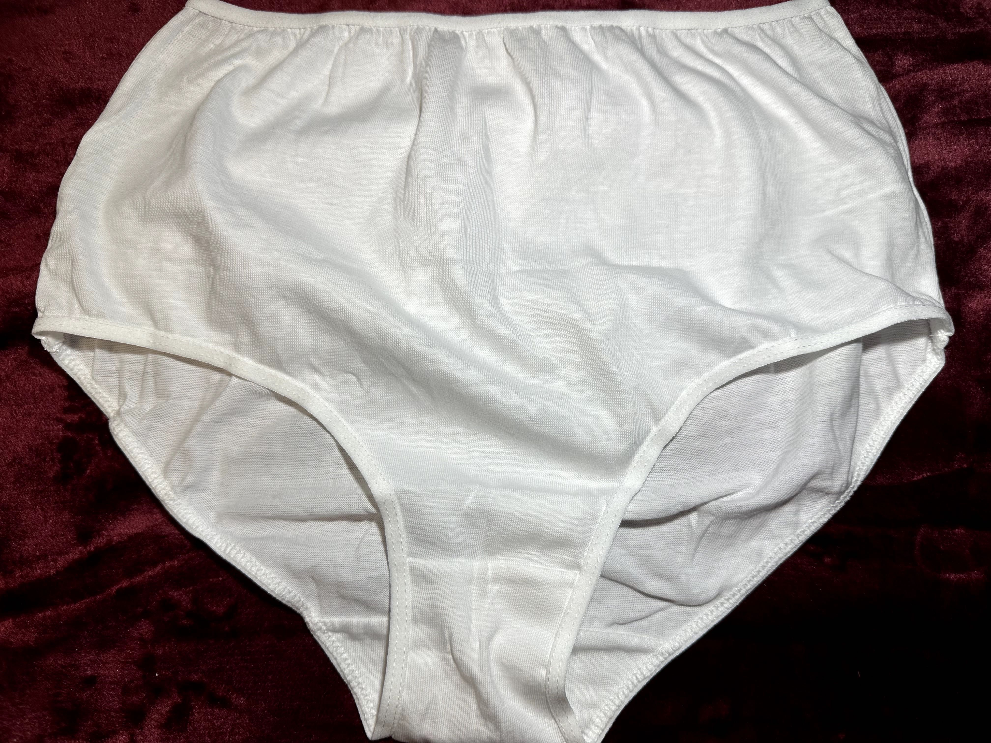 Primark białe bawełniane majtki XS-S