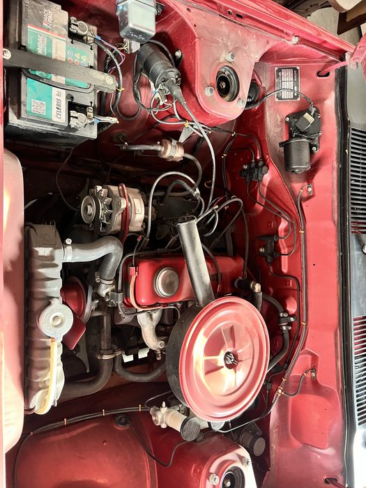 Datsun 120Y carro classico