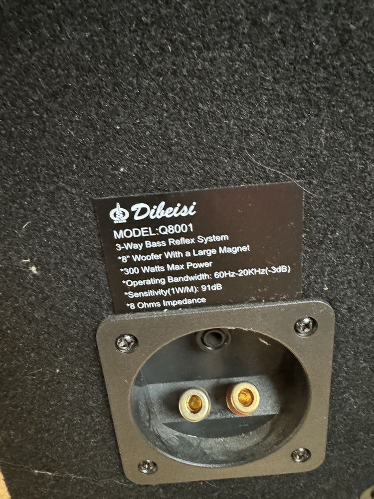 Kolumna Dibeisi model 8001