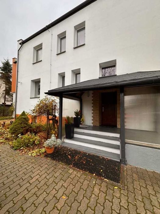 Dom dla ceniących wygodę i oszczędność, 2 niezależne lokale mieszkalne