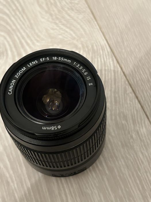 Об'єктив Canon EF-S 18-55mm 1:3.5-5.6. II.