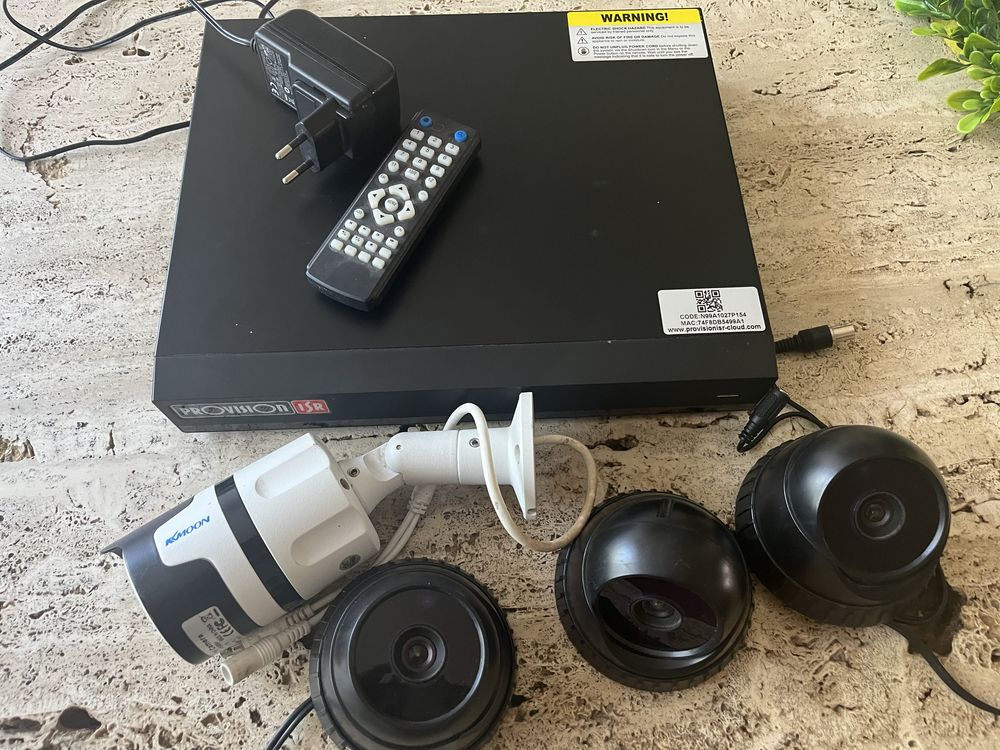 DVR rejestrator CCTV 2 Mpix, 4 kanaly BNC, 512Gb 2.5” + kamery