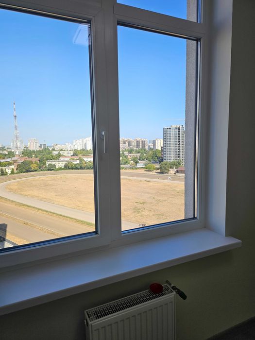 1 к Краснова. Ремонт . Вид на Ипподром