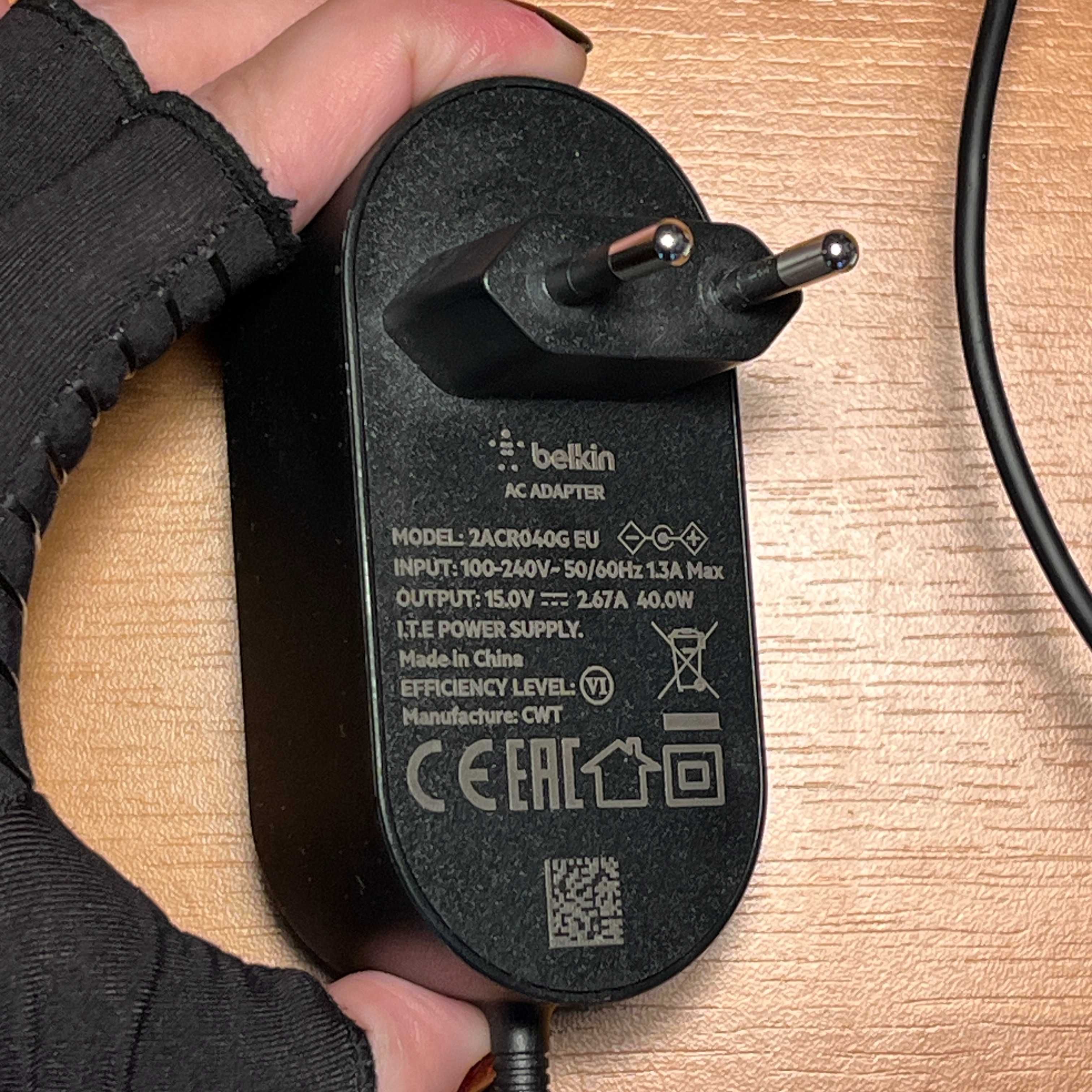 Bezprzewodowa ładowarka Belkin MagSafe 3w1 czarna WIZ016 40W
