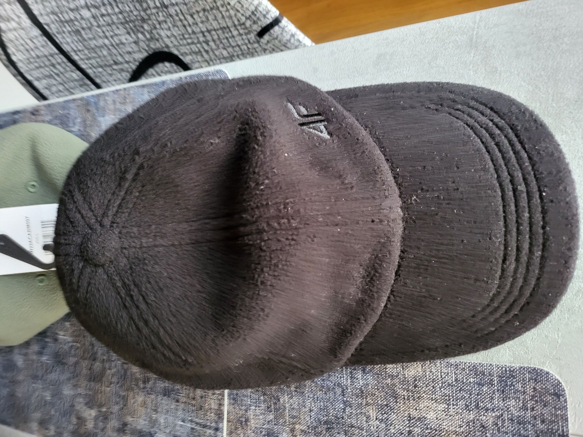 Czapka męska  4f z polaru  x 2 - nowe.
