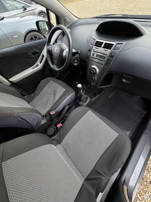 Toyota Yaris 1.3/Super stan/LPG/6 biegów/Klimatyzacja/Salon PL