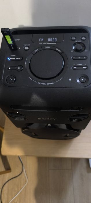 Głośnik przenośny SONY MHC-V11 z pilotem, bluetooth, CD, radio