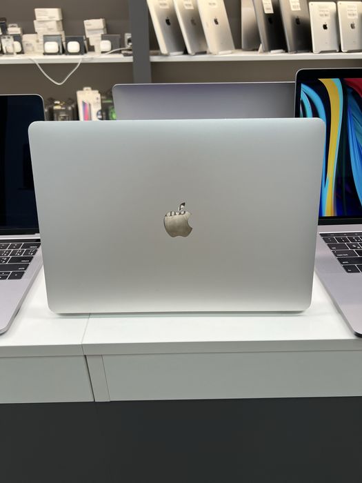 Ноутбук MacBook Air 13” 2019 i5 8ОЗУ 128GB SSD стан  8,5/10 #77994