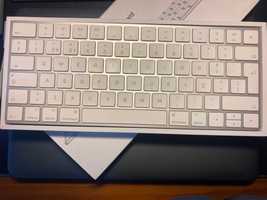 Apple Magic Keyboard PT – MLA22PO/A - USADO