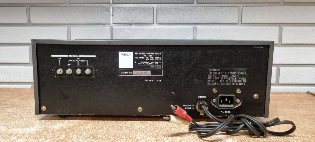 Tuner radiowy SONY WEGA JPS 350T .Japan