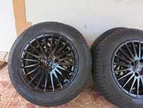 Jantes 15 com quatro bons pneus