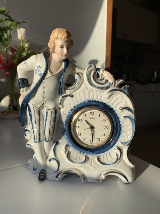 Diversas porcelanas