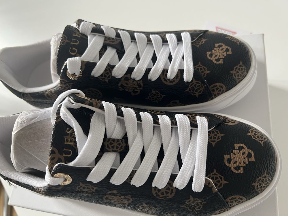 Nowe sneakersy Guess roz. 37