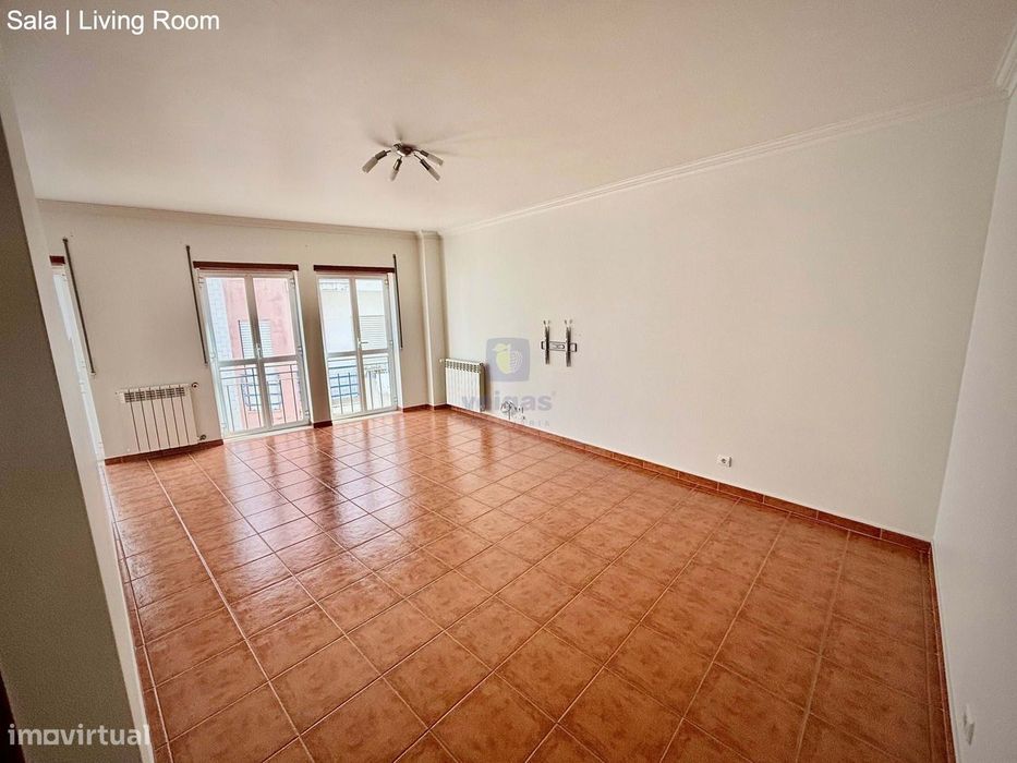 Apartamento T2+1  para Arrendamento - Centro da Cidade