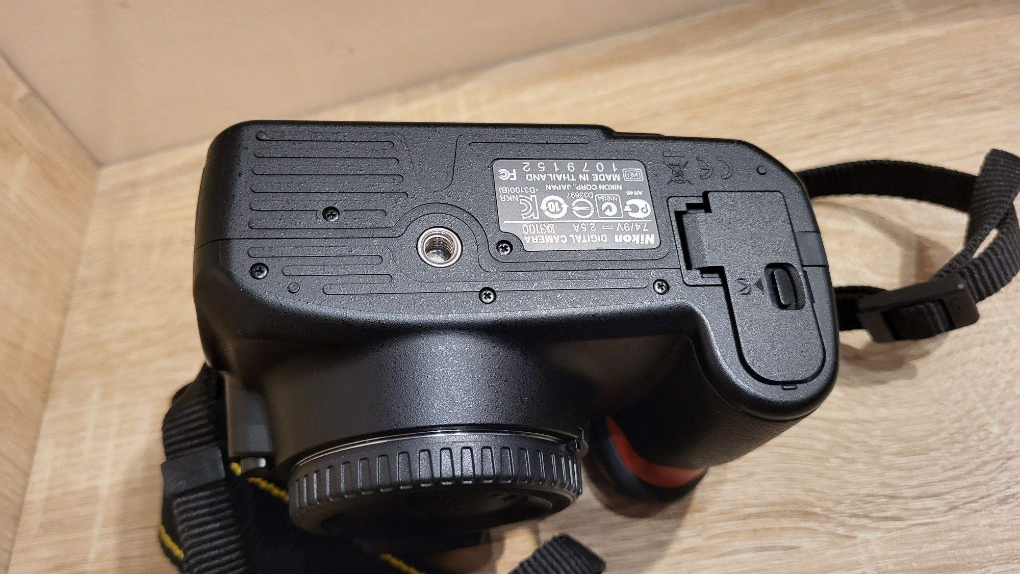Nikon d3100 przebieg 2230