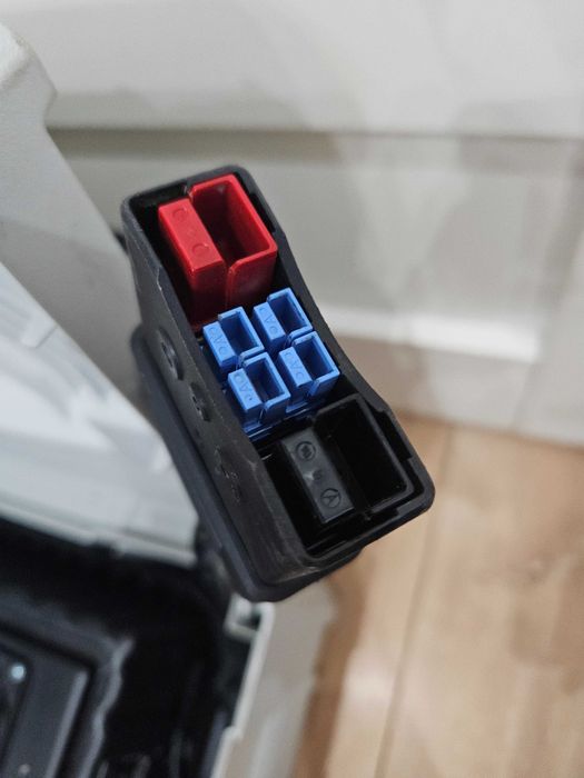 Skrzynka Ładująca C48/13 Systainer Do Baterii BP Wacker Neuson