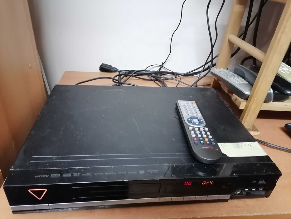 Nagrywarka Medion MD 81888 HDMI pilot 320GB