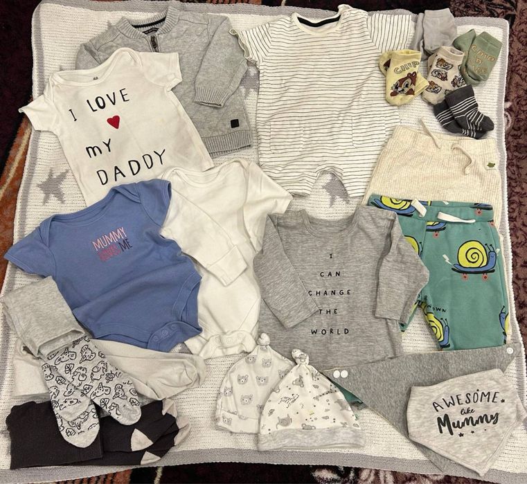 Комплект пакет одягу джемпер штани боді носки 3-6 місяців