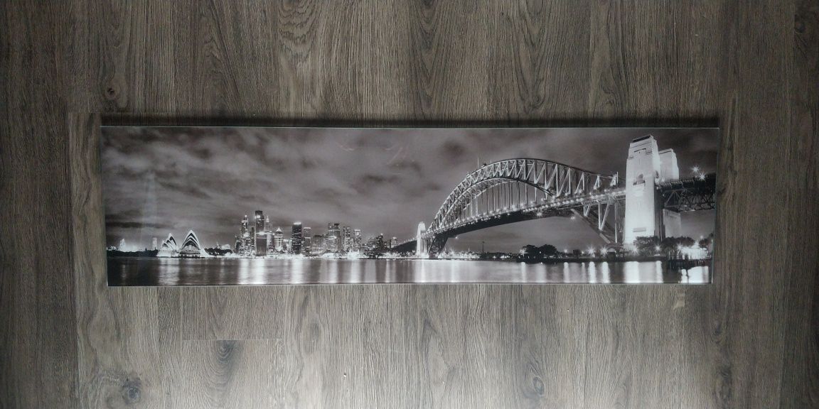 Obraz na ścianę (glasspik) - panorama miasta, czarno-białe