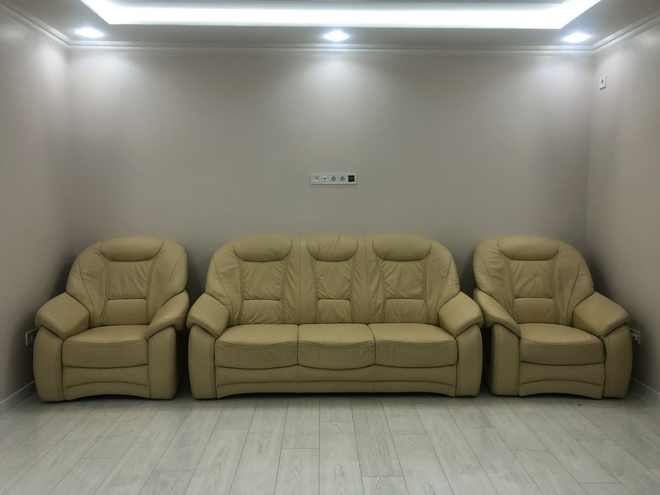 М'яка частина (диван+2крісла)