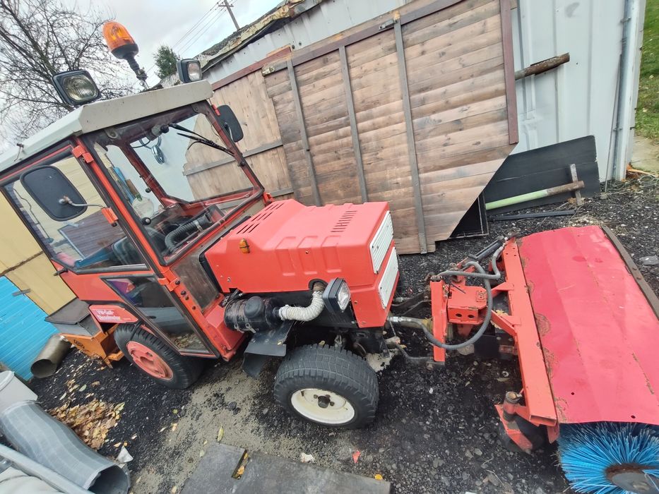 HAKO 3800d komunalny solarka zamiatarka  pług odśnieżanie traktorek