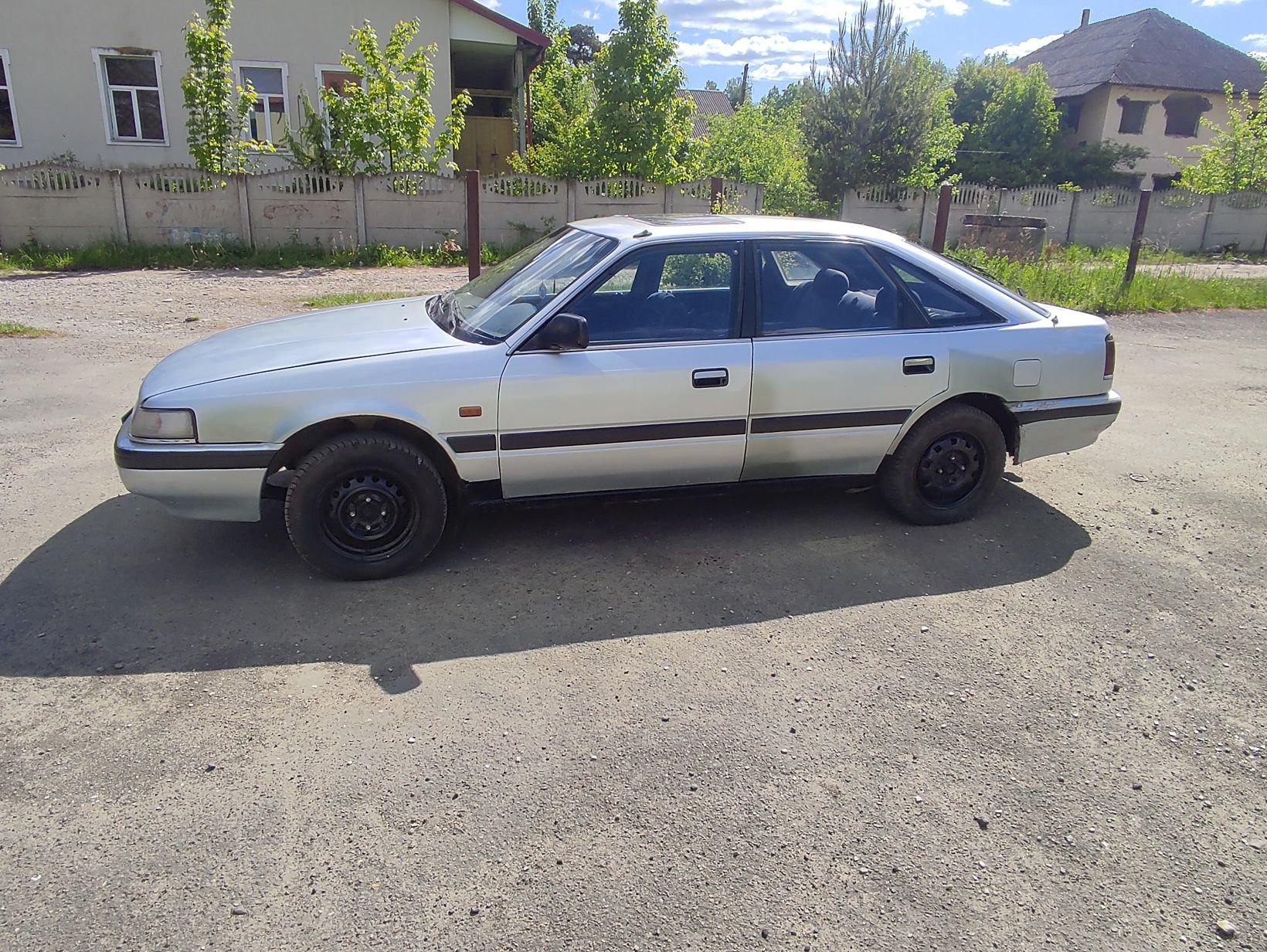 Продам Mazda 626