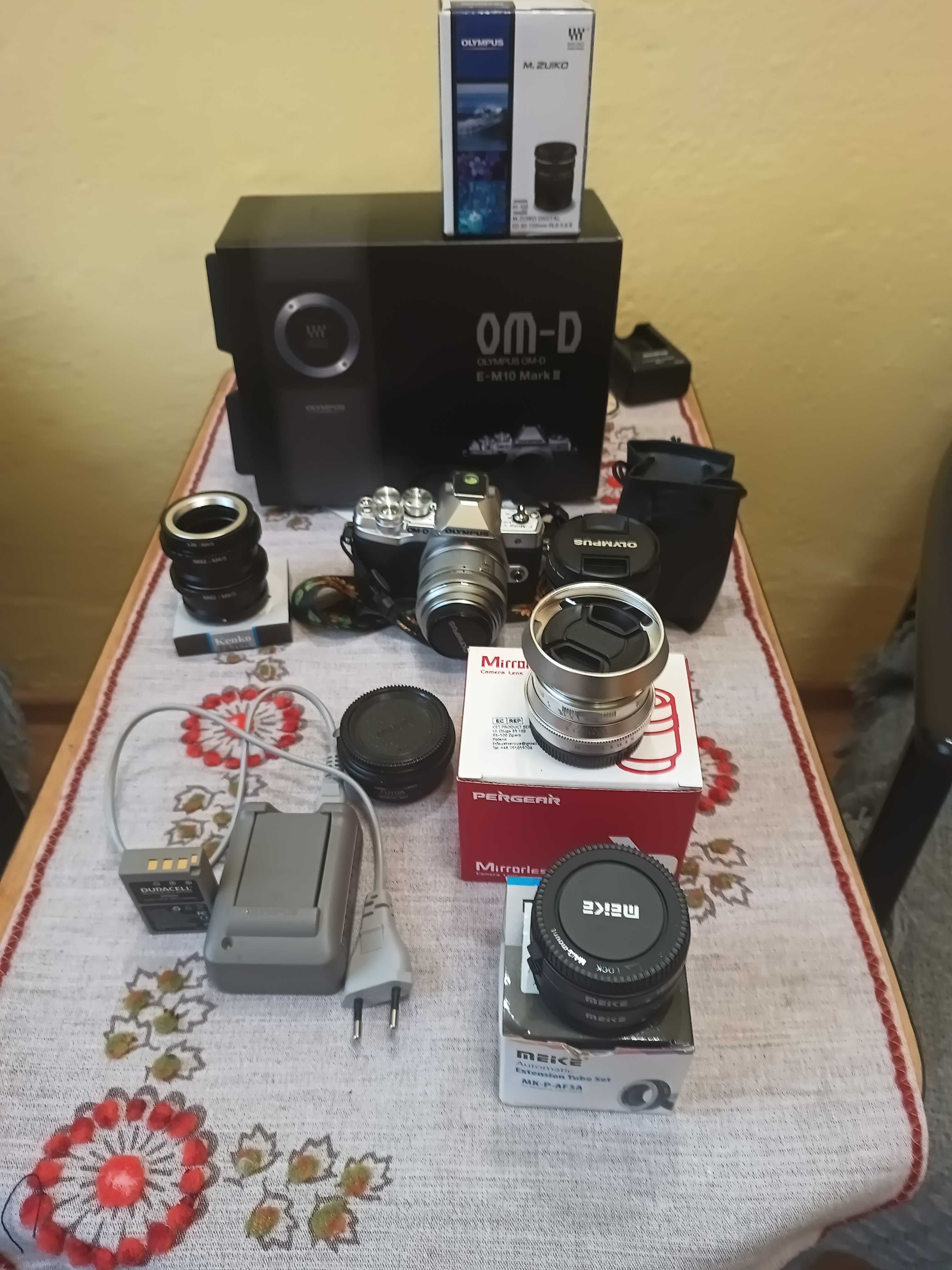 Olympus OM-D E-M10 MARK III + obiektywy– świetny zestaw do fotografii!