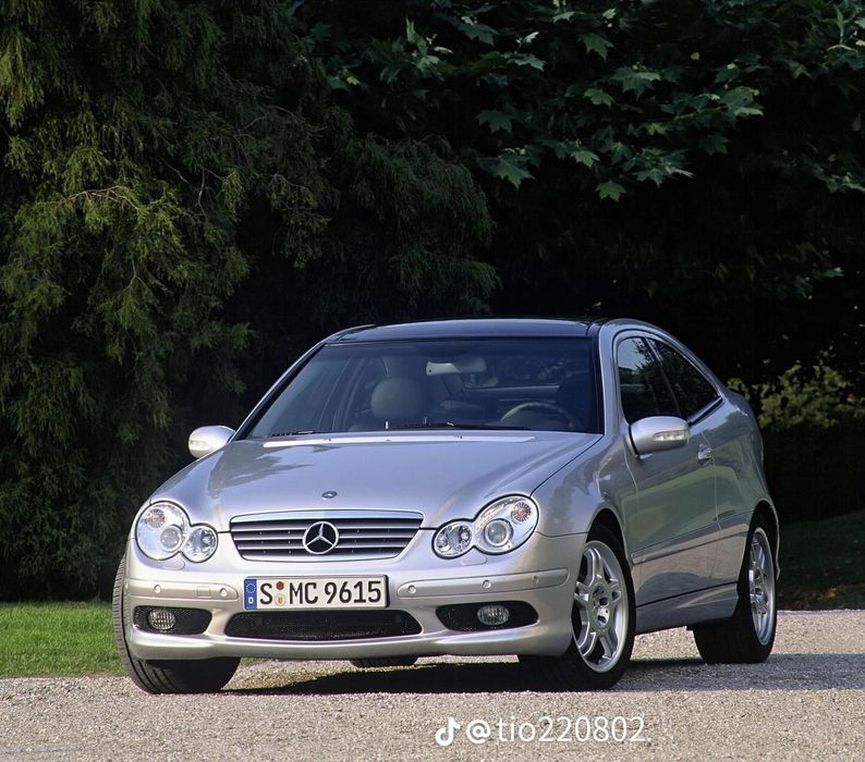 Kit parachoques C30 AMG original