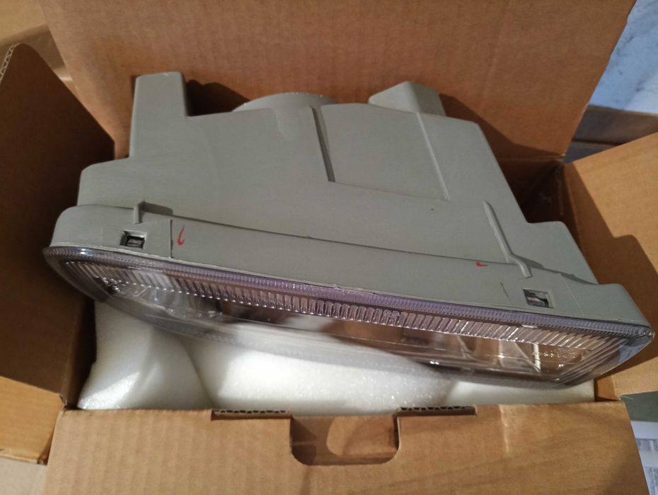 Противотуманки Toyota Land Cruiser 100 туманки Ленд Круизер 100