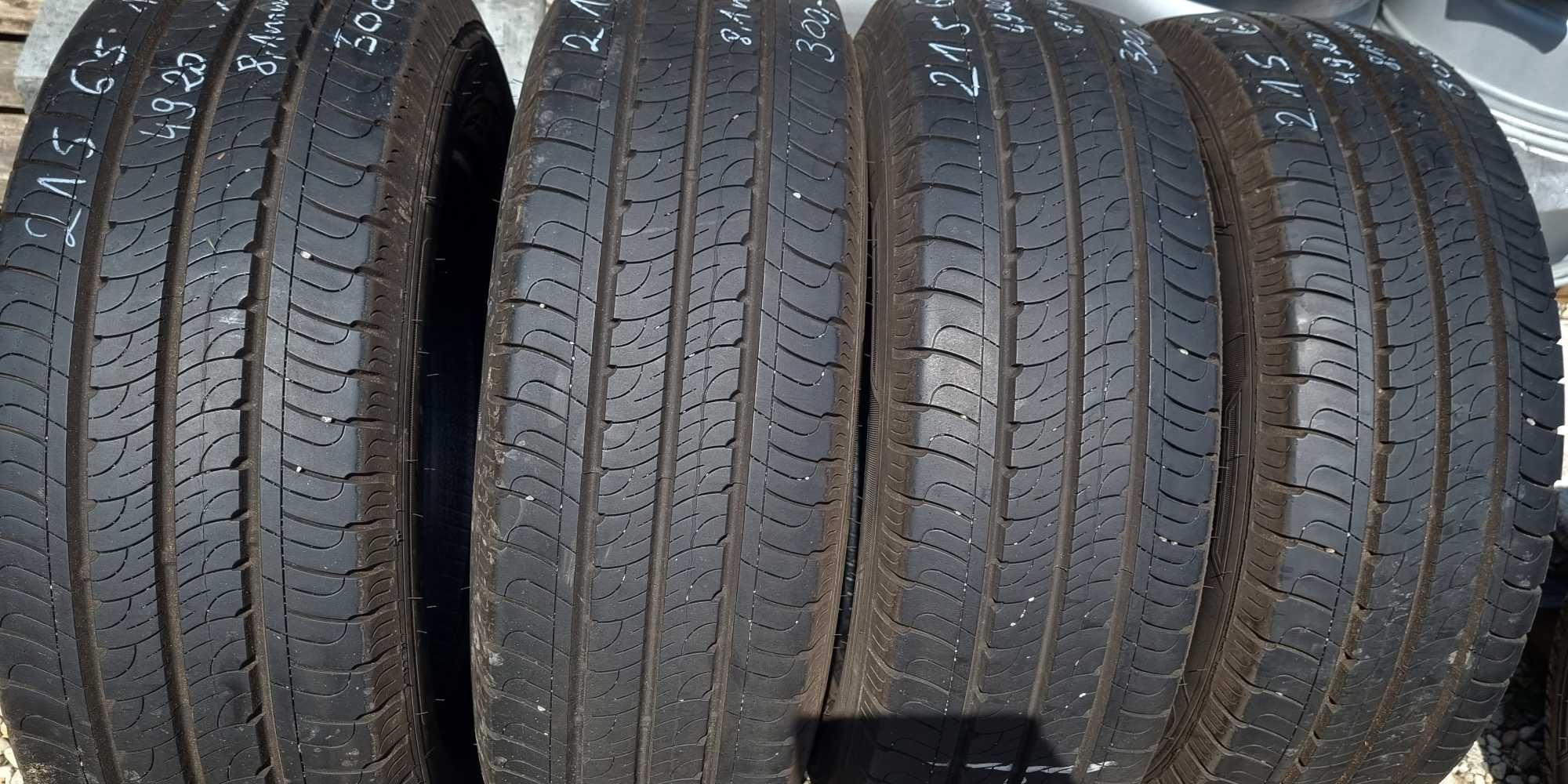 215/65R16C Goodyear Efficient Grip Cargo Lato