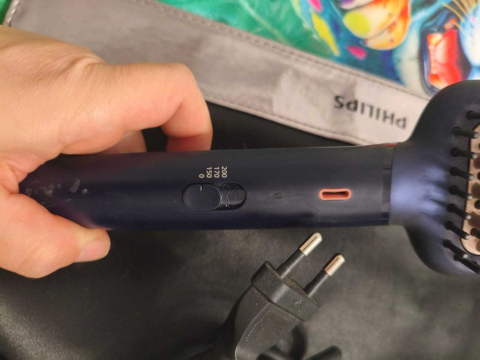 Szczotka prostująca Philips Series 5000 (model BHH885/00)