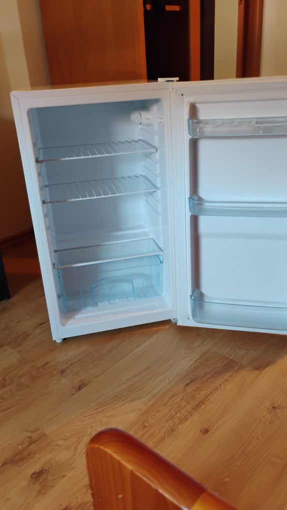 Lodówka 92 Litry