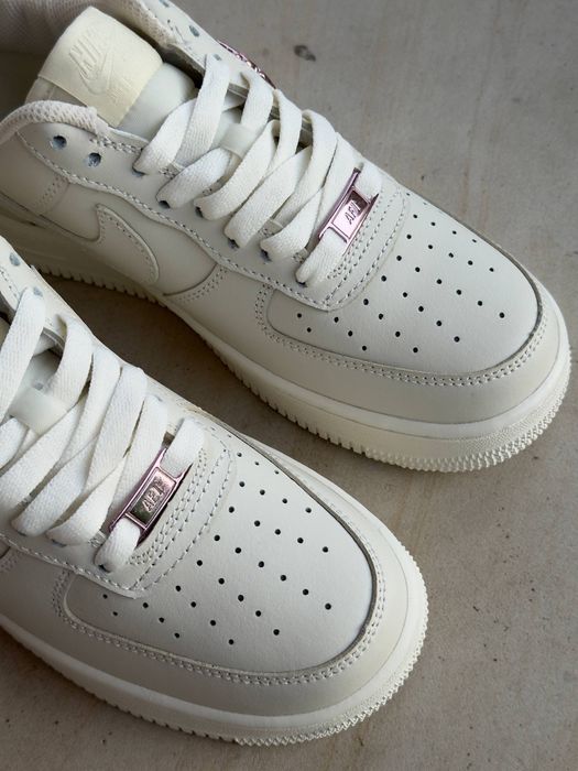 Жіночі Кросівки Nike Air Force 1 Low Molten Metal Pink Swoosh 36-40