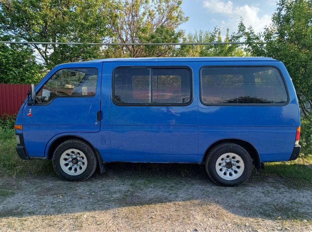 Продам  автомобиль «ISUZU MIDI» в хорошем состоянии.