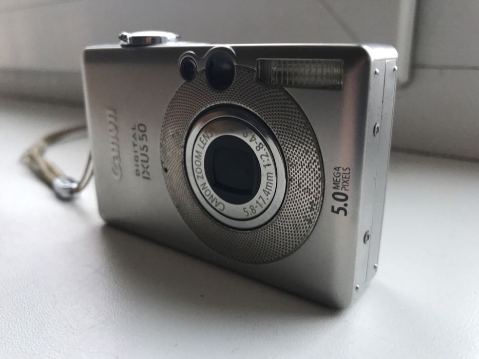 Продаю Canon ixus 50