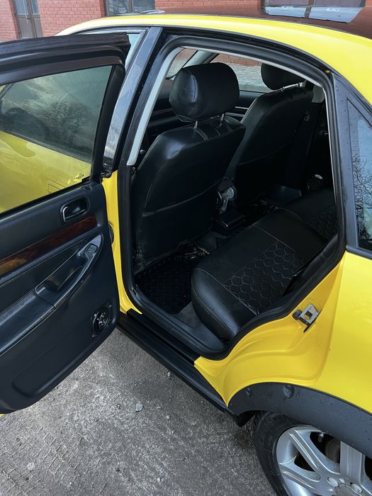 Авді А 4 1.9 дизель