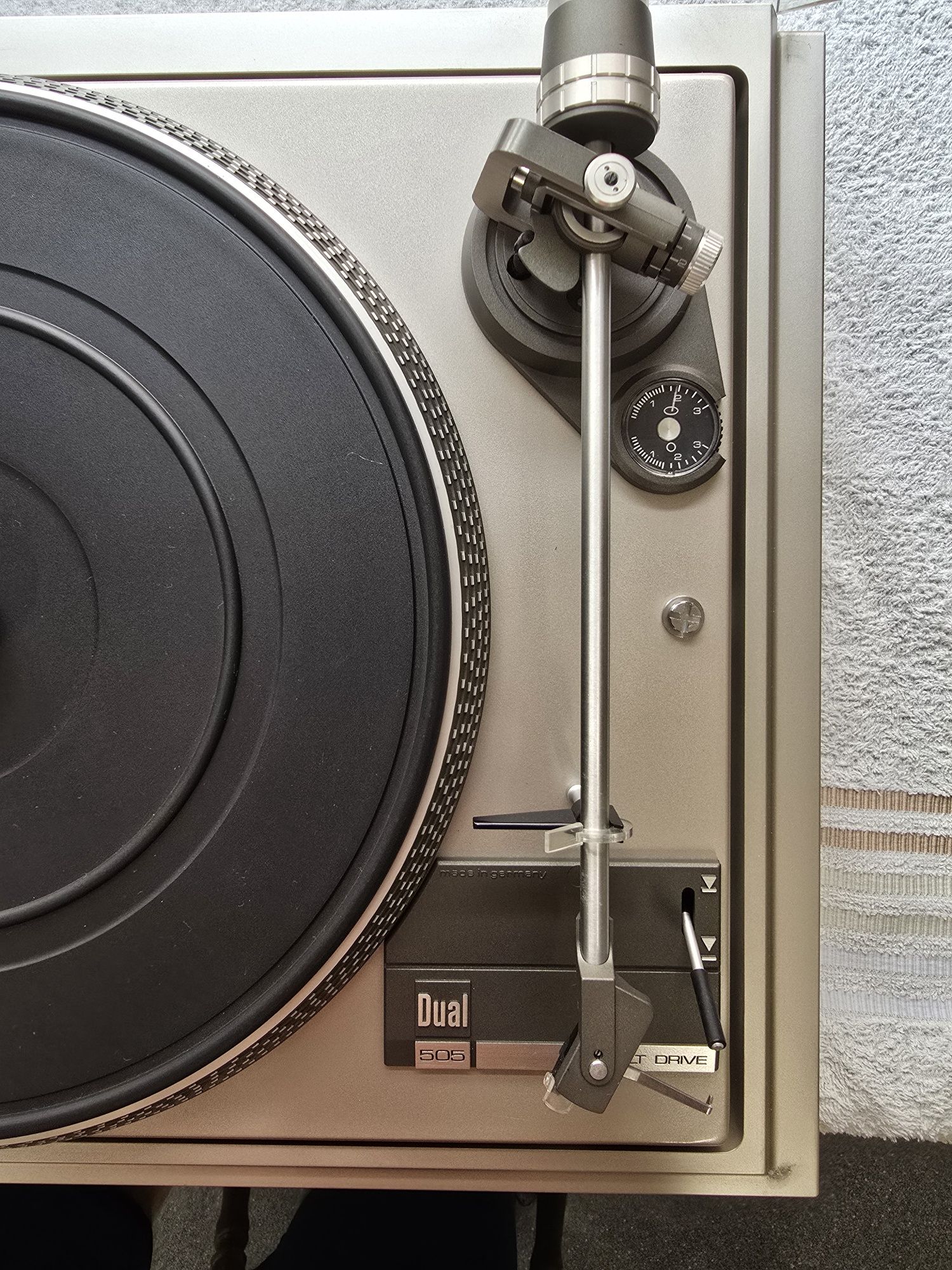 Sprzedam Gramofon Dual cs 505-1 orginał, jak nowy , od nowości gara