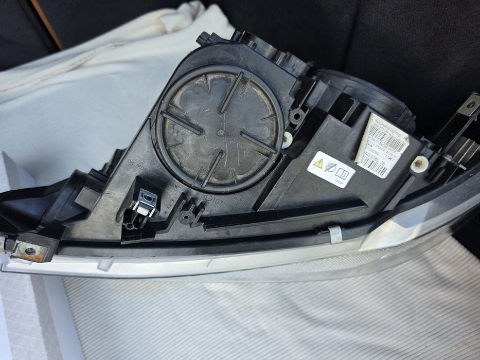 Farol BMW F36 - Usado