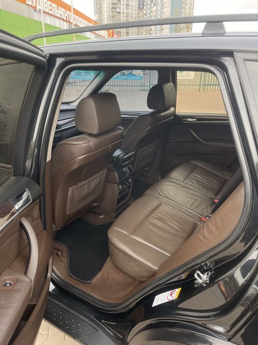 Продам BMW X5 E70 M57 3.0