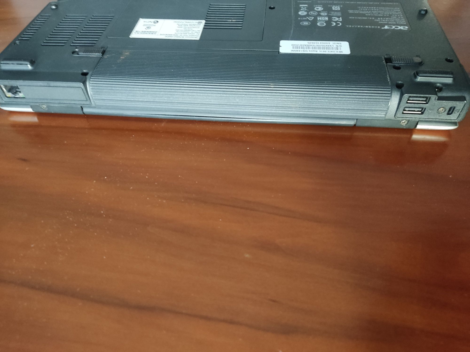 Portátil Acer Aspire 5050 ZR3 funcional