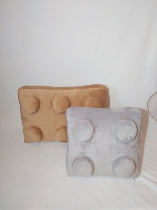 Poduszka dekoracyjna klocek 30x45cm 6 wypustek